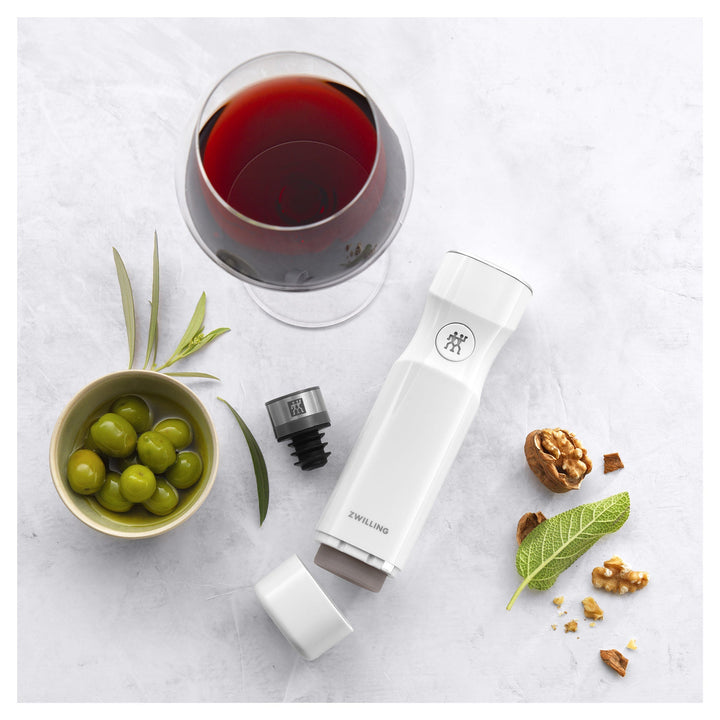 ZWILLING Fresh & Save 3 Piece Vacuum Wine Sealer Set ZWILLING Canada