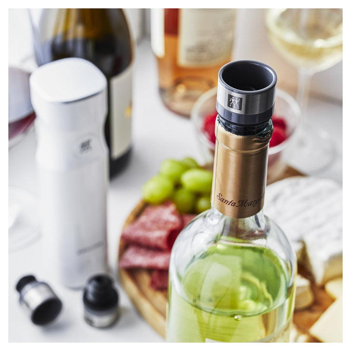ZWILLING Fresh & Save 3 Piece Vacuum Wine Sealer Set ZWILLING Canada
