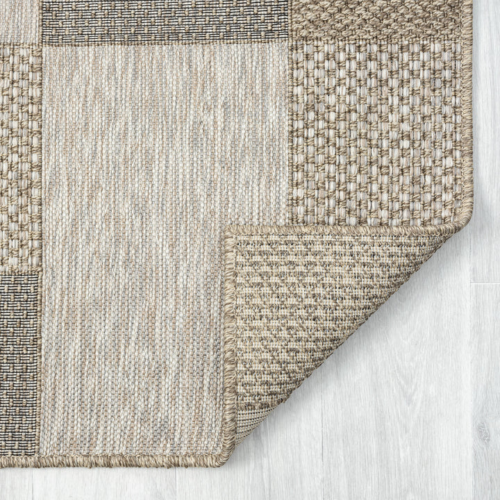 5' X 7' Gray Geometric Handmade Indoor Outdoor Area Rug-4