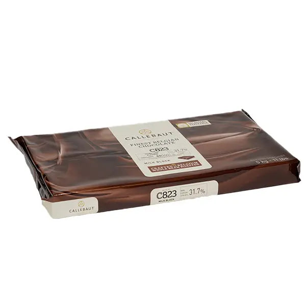 CALLEBAUT - MILK CHOCOLATE BLOCKS 823-NV-132 - 5x5 KG - Barry Callebaut Canadian Distribution-0