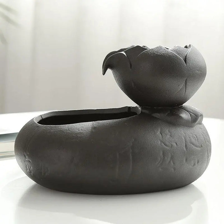 Pet Oasis: Resin Cat Feeder And Water Dispenser-4