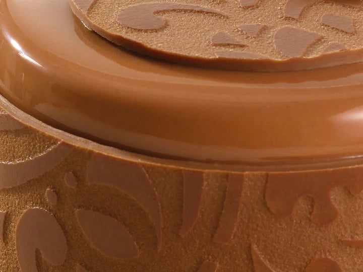 Belcolade Lait Selection 34% Milk Couverture Chocolate Discs - 5KG - Canadian Distribution-1