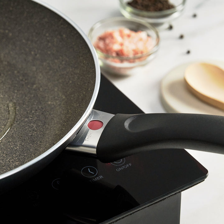ZWILLING Bologna 20 cm / 8 inch Aluminum Frying Pan-2