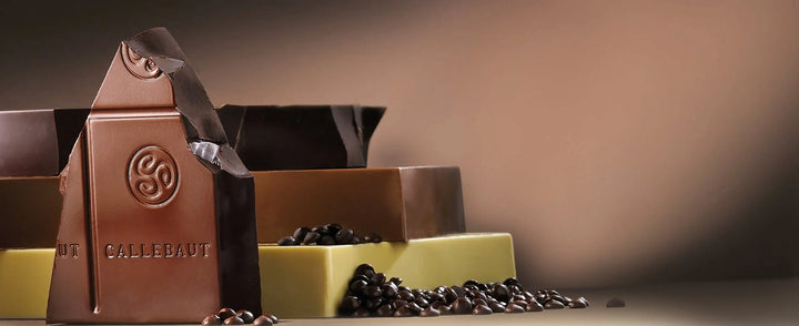 CALLEBAUT - MILK CHOCOLATE BLOCKS 823-NV-132 - 5x5 KG - Barry Callebaut Canadian Distribution-3