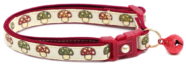 Woodland Mushrooms Breakaway Cat Collar Pugs2Persians