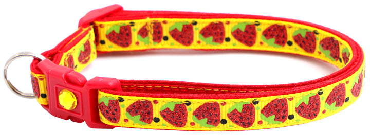 Strawberries Breakaway Cat Collar Pugs2Persians