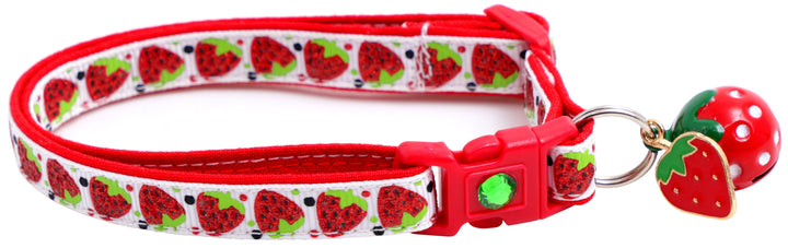 Strawberries Breakaway Cat Collar Pugs2Persians