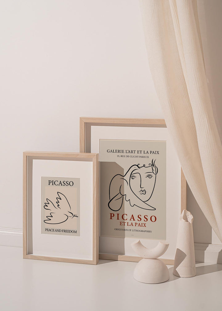 Picasso Man and Dove Poster-4