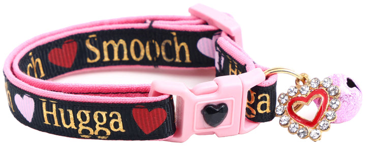 Hugga Smooch Breakaway Cat Collar Pugs2Persians