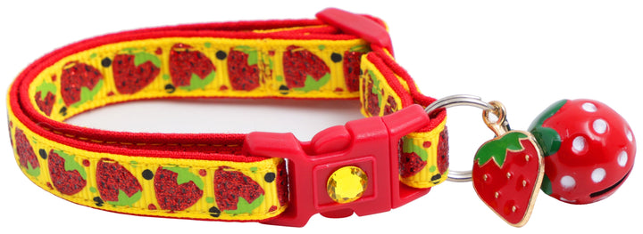 Strawberries Breakaway Cat Collar Pugs2Persians