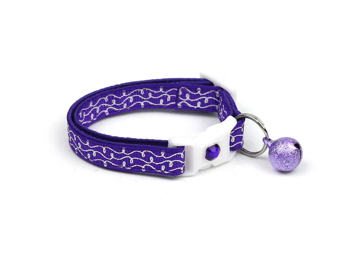 White Squiggles on Purple Cat Collar Pugs2Persians